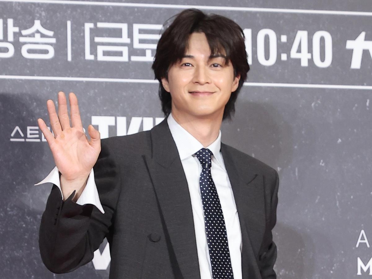 キム・ジフン、クーパンプレイ『今、不倫が問題ではありません』に参加
