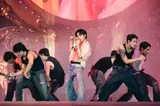 J-Hope, xuất hiện với vai trò headliner tại 'Lollapalooza Berlin' và mang đến một sân khấu nóng bỏng