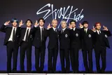 ストレイキッズ、ビルボード200で7連続1位達成！...