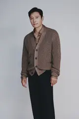 [Interview] 'No Other Choice' Lee Byung-hun① What is Lee Byung-hun's favorite scene from Mansoo?
