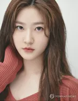 김새론, 아역스타에서 배우 커리어 중단까지… 16년간의 여정