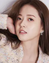 13세에 데뷔한 고아라, 