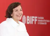 [En el Festival Internacional de Cine de Busan (BIFF)] El impacto de 'Flesh Impact', de Maggie Gyllenhaal… La verdad de Monroe despierta 100 años después: «El cine de mujeres se escribe con un lenguaje nuevo»