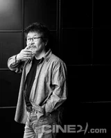 <강변호텔> <공작> 기주봉, “감독에게도 연기자에게도 모든 영화는 서로에겐 초심이다”