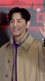 조진웅과 스페인에서 같이 텐트️치던 사이입니다만&hearts;︎ [대외비]