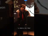 강동원이 오랜만에 공식석상 등장하면 받는 카메라 플래시 양 | BIFF 2022