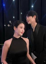 [フォト&] ビョン・ウソク・アイユー、'21世紀の大君夫人'スタイル…圧倒的ビジュアルケミ