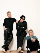 Global Trend-Setting Band Wave Tours Releases New Song “Heaven and Hell”