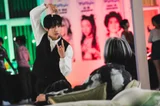 〈Wild Sing〉 : Kang Ki-young en invité surprise dans le rôle de Na Tae-poong, ex-membre fantomatique de Megaton