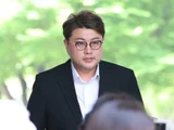 김호중, '음주 뺑소니' 복역 중 가석방 확정…30일 조기 출소