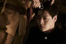 진짜로 밀었다! 영화를 위해 삭발까지 감행한 스타들