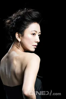 [8월 다섯째주 충무로통신] 김희애, 위안부 법정투쟁 영화 출연 외