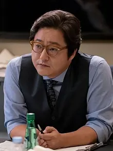 밑바닥까지 떨어졌다가 영화로 구원받은 배우 곽도원 이야기