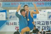 유해진 표 가족 코미디 <레슬러> 언론 시사 첫 반응
