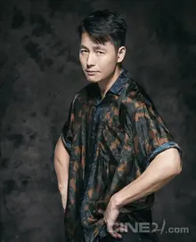 아빠 폰트부터 초딩 폰트까지, 개성 넘치는 글씨체의 배우들