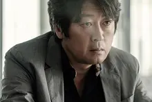 대체로 살벌 때때로 찌질 또는 온화한 김윤석의 다양한 캐릭터들