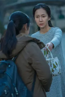 <미성년>에서 김윤석 감독이 인물의 내면을 보여주는 방식에 대하여