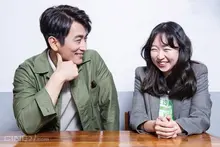 <옹알스> 차인표, 전혜림 감독 “걸음을 멈추지 않는 한 길은 끝나지 않는다”