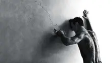 사랑하는 사람을 잃은 고통과 분노를 다룬 드라마