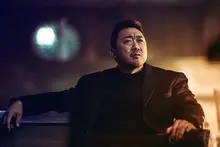 마동석 제친 2019 올해의 다작왕은 누구일까?