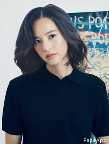 누구랑 닮았는데? 남자 배우들에게 여자 필터를 씌워봤더니