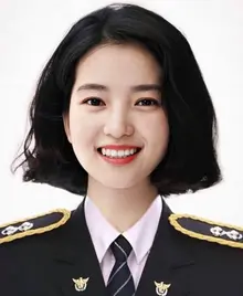 당장 경찰서 가고 싶게 만든다는 '경찰 태리' 짤