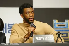 [할리우드 말말말] 채드윅 보스만이 영화 주연 자리를 거절한 이유