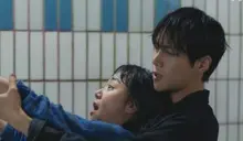 비에 젖을 때마다 '떡상' 그래프 정점 찍는다는 이 배우