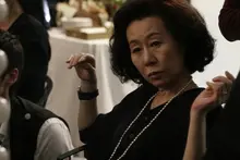 윤여정의 여정, 누구도 가보지 않은 길