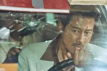 데뷔작 <화장실 어디에요?>부터 <모가디슈>까지, 배우 조인성의 영화 속 얼굴들