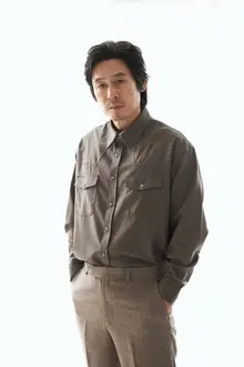 <킹메이커> 설경구 “정치의 외피를 썼지만 그냥 사람 이야기다”