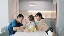 정체 모를 할머니 집에서 살긴 사는데? 청년 주거 문제 직시하는 섬뜩한 미스터리 <홈리스>