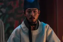 필모그래피 100편을 향해! 오늘도 부지런히 연기하는 류준열 영화들