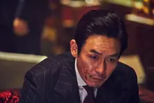 한국형 안티 히어로부터 지천명 아이돌까지! 매번 역대급 변신하는 설경구 영화들