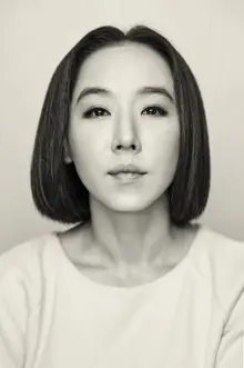 故 강수연 1주기 추모전 '영화롭게 오랫동안'. 그녀의 환한 미소를 다시 보고 싶다면