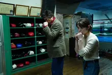혼란과 고민 속에서도 우직하게 자신의 길을 걸어가는 이들에게 바치는 <너의 눈을 들여다보면>