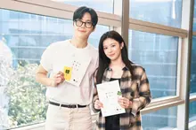 홍자매 표 김선호X고윤정의 로맨스! 넷플릭스 시리즈 〈이 사랑 통역 되나요?〉 제작 확정