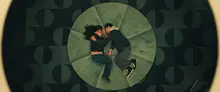 무더위 싹 날려버릴 부부 액션 케미 〈크로스〉 외 8월 둘째 주 OTT 신작 (8/8~8/14)