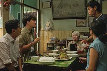 아는 건 별로 없지만 가족입니다. 〈할머니가 죽기 전 백만장자가 되는 법〉