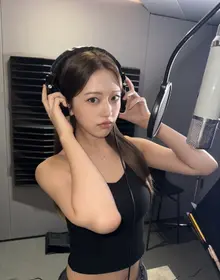 An Yujin Also Covers HUNTR/X, K-Demon Hunter 'Golden' Cover Released... Surpassing 2 Million Views