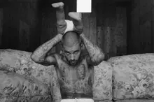 Justin Bieber ra mắt album bất ngờ 'SWAG' với vị trí thứ 2 trên Billboard... phá kỷ lục 'streaming' cao nhất mọi thời đại