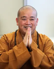 Trụ trì Thiếu Lâm Tự Trung Quốc, Sư Thượng Tín, bị điều tra vì tội tham ô tài sản và vi phạm giới luật