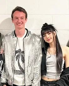 Michelle Yeoh, Lisa de BLACKPINK ♥ Fils de LVMH, confirme presque la rumeur de leur relation ! La vérité sera-t-elle révélée ?