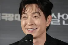 [Hình ảnh tại hiện trường] Diễn viên Jeong Seong-il tham dự buổi họp báo phim 'BÁO CÁO GIẾT NGƯỜI'