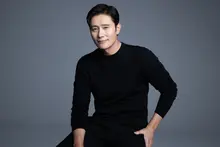 Festival international du film de Busan : Accueil de la maison des acteurs... Lee Byung-hun, Son Ye-jin, Kazunari Ninomiya, Kim Yoo-jung invités