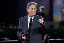 Le nouveau film de Park Chan-wook 'NO OTHER CHOICE' fait ses débuts à Venise