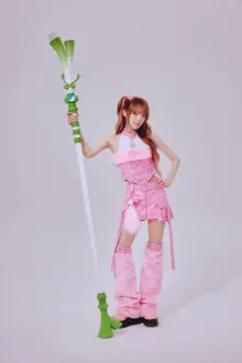 『マンチジアイドル』チェ・イェナ、初音ミクとのコラボ発表