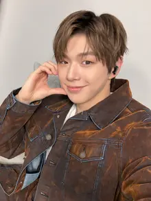Kang Daniel Pre-releases New Song 'Watercolor' at Tokyo Fan Meeting