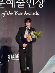 Ahn Hyo-seop Wins the Beautiful Artist Award 'Rookie Artist Award'! Donates Entire Prize Money