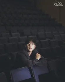 Kyu-hyun, retour avec des photos conceptuelles empreintes de solitude pour son '20ème retour'